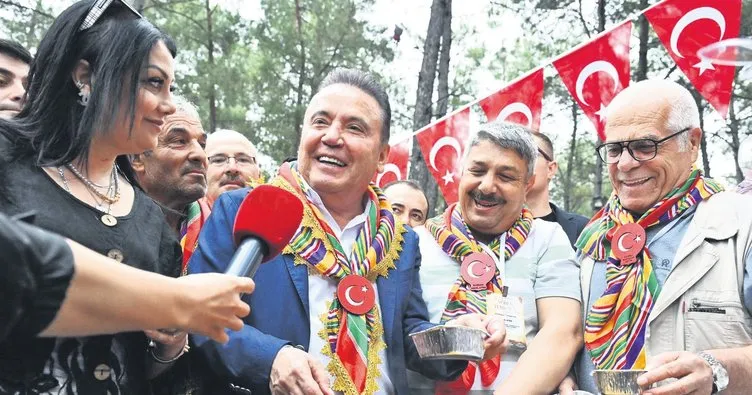 2 festivale 78.5 milyon harcadılar