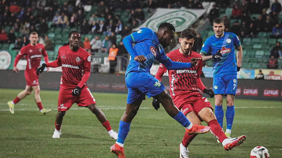 Çaykur Rizespor, Gaziantep FK'yi geriden gelerek geçti!