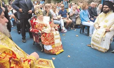 Fener Rum Patriği Erdek’te ayin yönetti