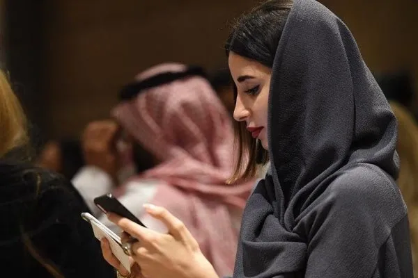 Suudi Arabistan'da ilk Moda Haftası başladı
