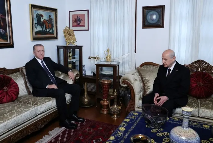 son-dakika-baskan-erdogandan-bahceliye-ziyaret-1670937892032.jpg