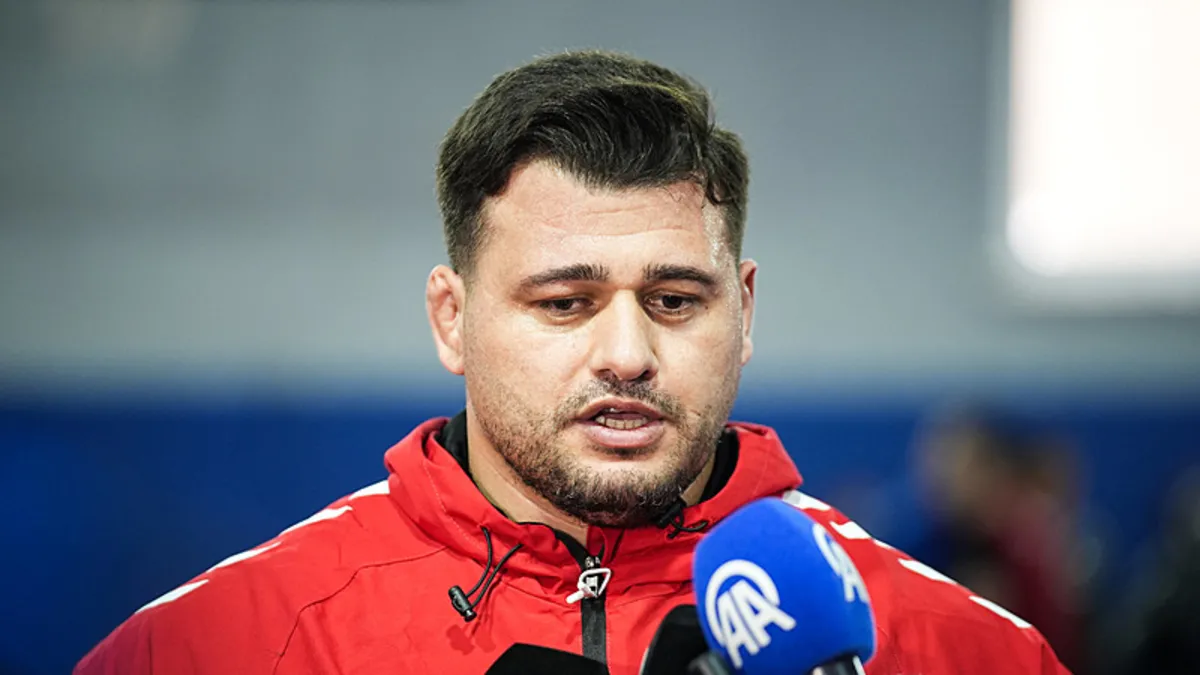 Rıza Kayaalp: Yarın aslanlar gibi rekoru kıracağız! Rıza Kayaalp: Yarın aslanlar gibi rekoru kıracağız!