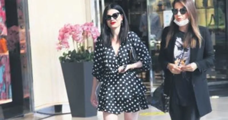 Dikkatleri üzerine topladı