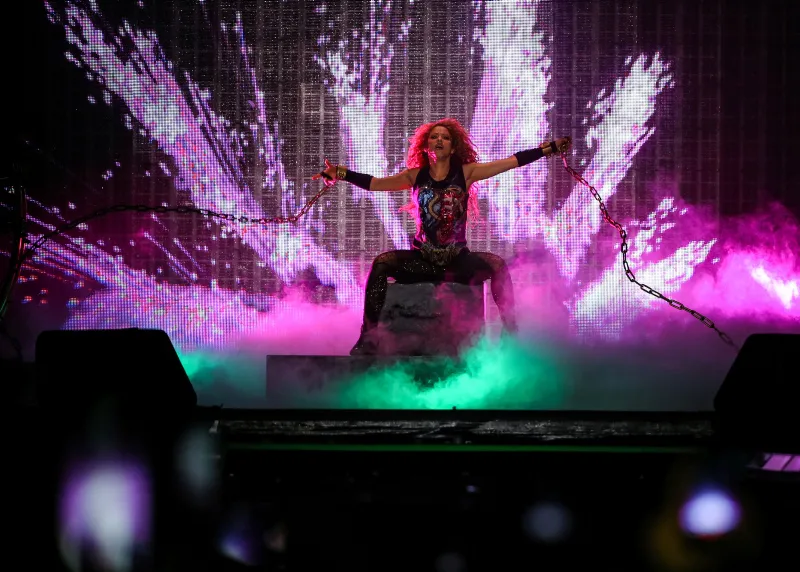 Shakira İstanbul Konserinde İnanılmaz Performans! SDN Forum