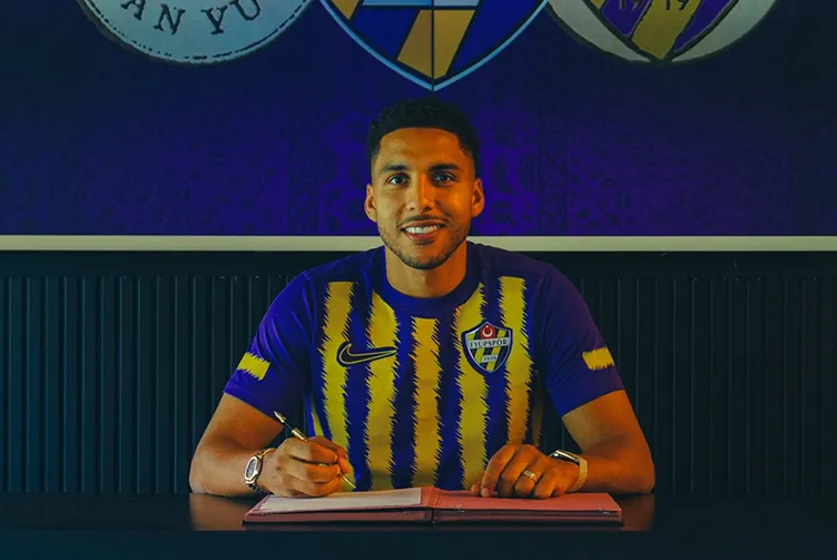 Süper Lig’de transfer rüzgarı! İşte resmen açıklanan tüm imzalar 2026-2027