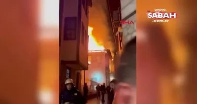 Kaleiçi’nde tarihi ev küle döndü | Video