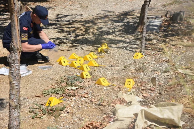 Katilden pişkin hareket! 2 kişiyi katletti ardından bakın ne yaptı...