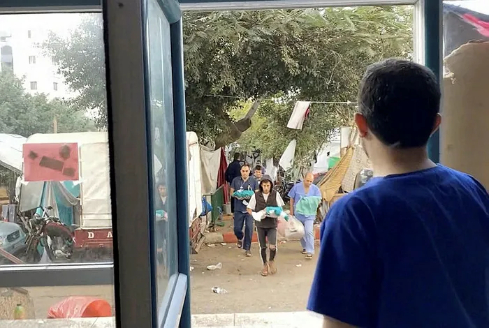İsrail-Gazze son dakika: Katil devlet İsrail durmuyor... Şifa Hastanesindeki sığınmacı ve hastaları zorla sürdüler