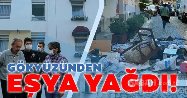 Evdeki eşyaları pencereden sokağa attı