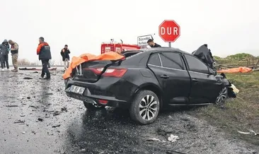 TIR, otomobile çaptı DSİ Müdürü öldü