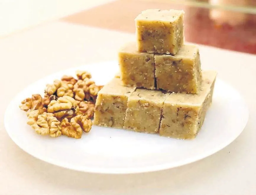 Burdur sofrasına misafiriz – İDİL AÇIKALIN Burdur sofrasına misafiriz – İDİL AÇIKALIN