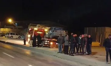Hakkari'de iki otomobil çarpıştı: Yaralılar var #hakkari