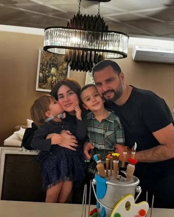 Ünlü çift evinin kapılarını GÜNAYDIN'a açtı! Buse Varol ve Alişan: Çocuklarımıza vatan sevgisi aşılıyoruz