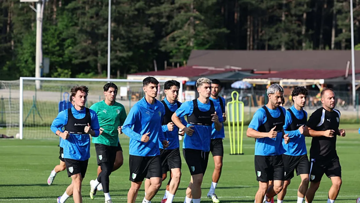 Bodrum FK futbolcuları antrenmanda