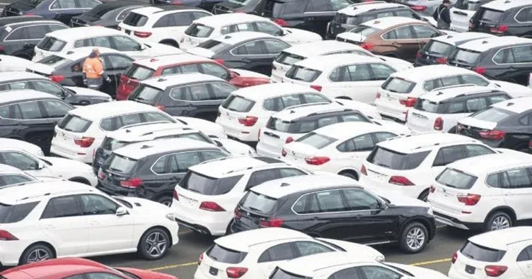 Yeni otomobillerin fiyatları zamlandı