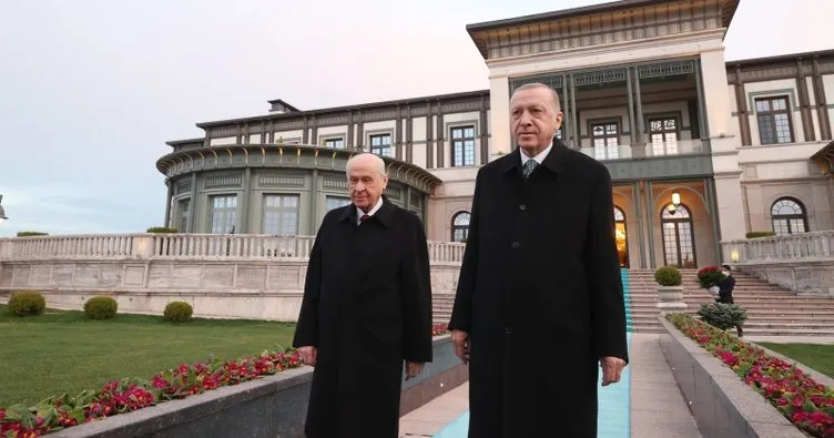 Son dakika: Başkan Erdoğan ile Bahçeli iftarda buluştu: Bahçeli’den anlamlı hediye!