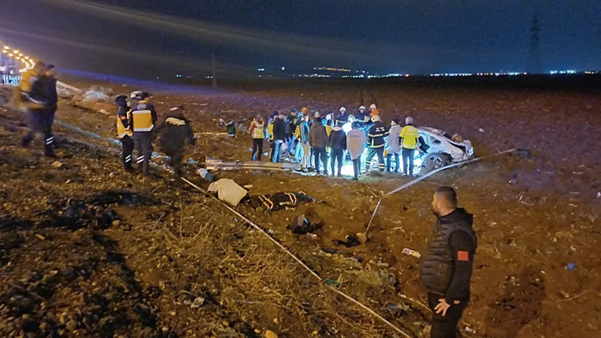 Batman’da iki otomobil birbirine girmişti: Feci kazada ölü sayısı yükseldi! Batman’da iki otomobil birbirine girmişti: Feci kazada ölü sayısı yükseldi!