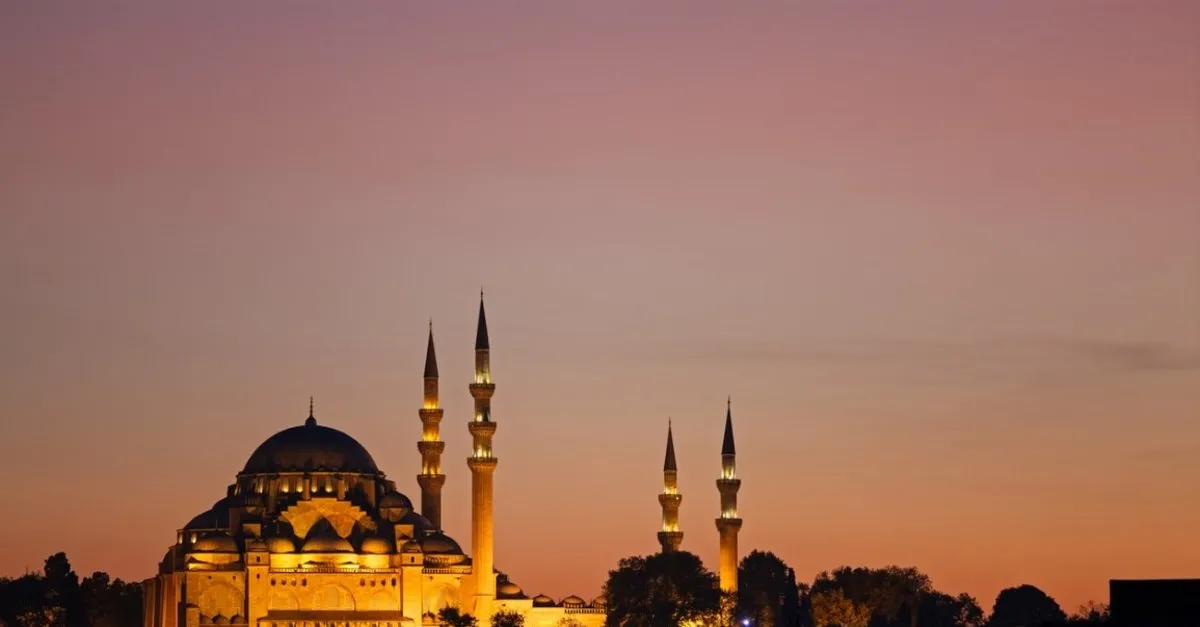 Istanbul Da Gezilecek Tarihi Camiler Galeri Turizm