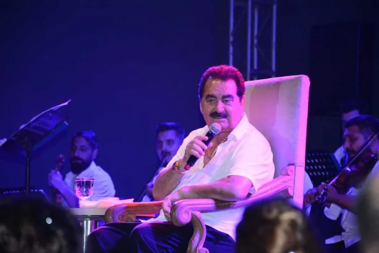 İbrahim Tatlıses’e sahne ortasında Hülya Avşar sürprizi! Derdini söyle, nedir derdin?