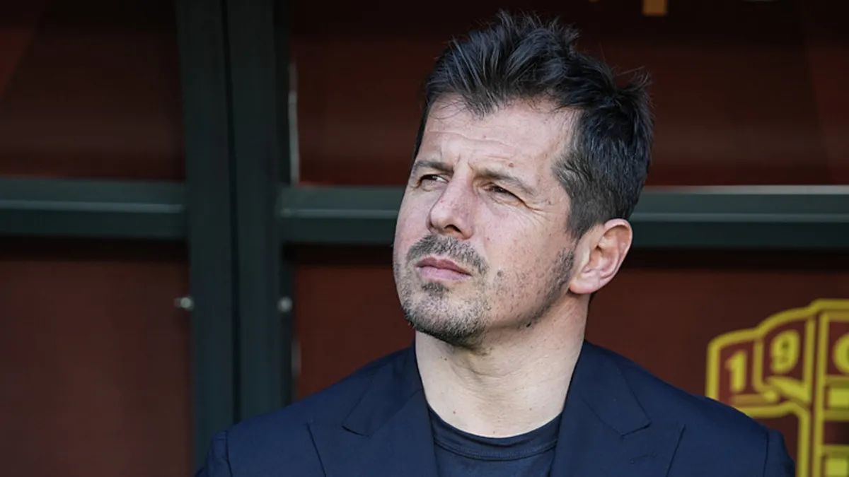 Kasımpaşa'da Emre Belözoğlu'ndan olay sözler! 'Kötü hakem'