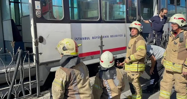 İstanbul’da tramvayda çıkan yangın söndürüldü İstanbul’da tramvayda çıkan yangın söndürüldü