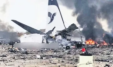 Yolcu uçağını bile vurdular