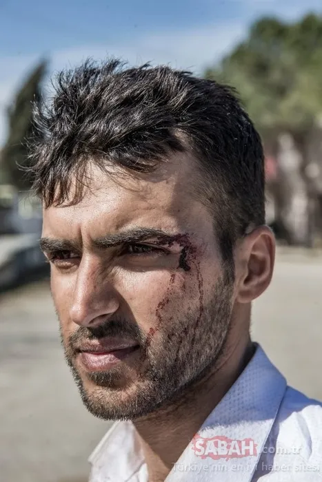 Türk asker güvenlik ekibi kurtardı