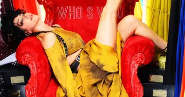 Keşfedildiği mağazada klip çekti