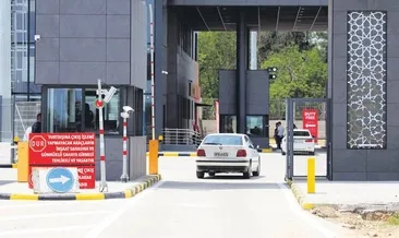 Pazarkule’de geçişler hızlandı