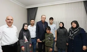 Başkan Erdoğan, görme engelli hafız Ravzanur’u ve ailesini evinde ziyaret etti