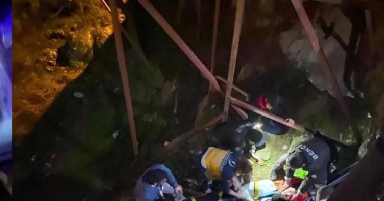 Fethiye’de kayalıklardan aşağı düşen kişi yaralandı