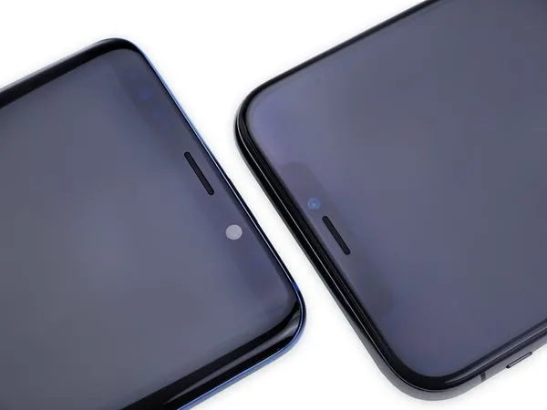 Samsung Galaxy S9+'ı parçalarına ayırdılar!