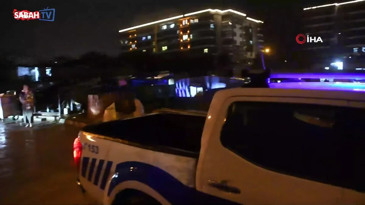 Aydın’da taşkın alarmı: Söke’de dere kenarındaki evler tahliye edildi videosunu izle Aydın’da taşkın alarmı: Söke’de dere kenarındaki evler tahliye edildi videosunu izle