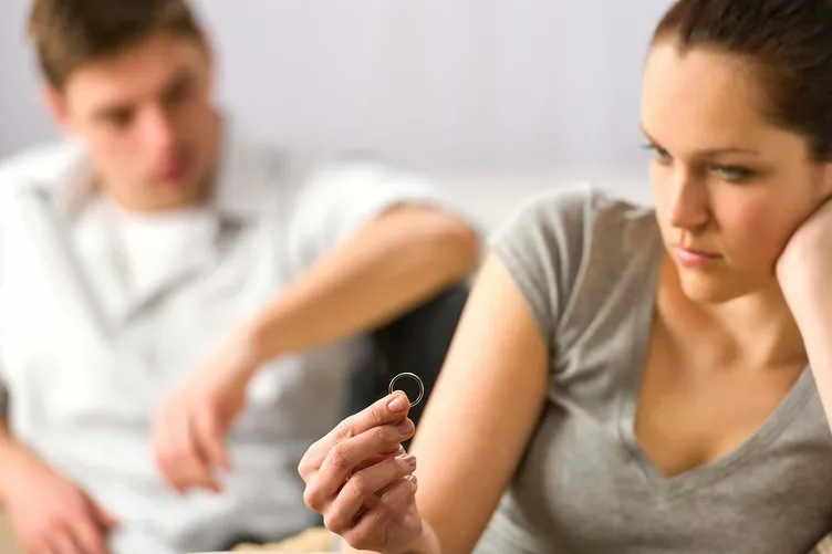 Erkekler ve kadınlar için boşanma sürecinin etkileri!