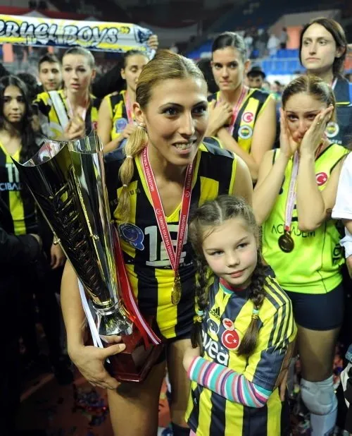 Fenerbahçe Acıbadem Süper Kupa’nın sahibi