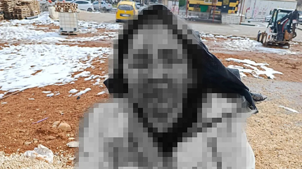 Gaziantep’te sokak ortasında koca vahşeti: Öldüresiye darp edildi! Gaziantep’te sokak ortasında koca vahşeti: Öldüresiye darp edildi!