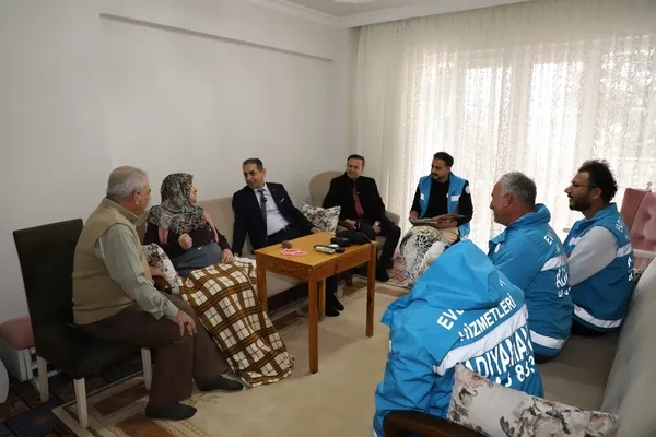 adiyamanda-evde-saglik-hizmetleri-30-bin-360-ziyaret-gerceklestirdi-1739518311916.jpg