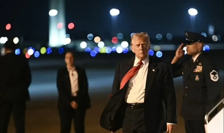 ABD’nin seyahat listesi ifşa oldu! 43 ülkenin adı geçti: Yeşil Kart sahipleri ne yapacak?