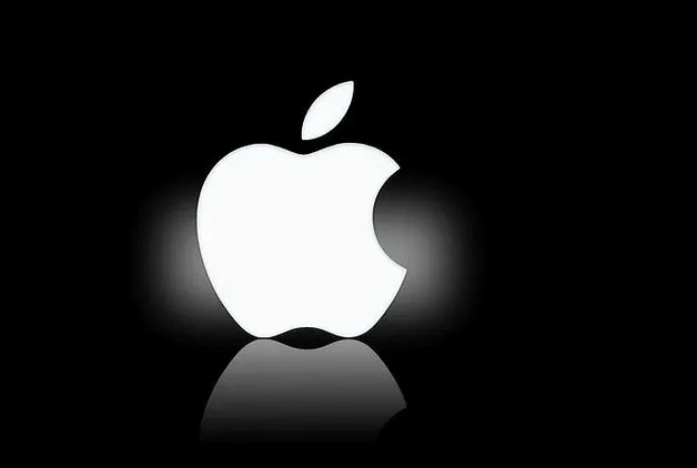 APPLE OTOMOBİLİYLE İLGİLİ GÖRÜŞMELERİ ŞİMDİLİK ASKIYA ALDI