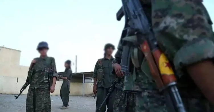 Kandırılarak YPG/PKK’ya katılan oğullarının taziyesine gelen teröristleri kovdular