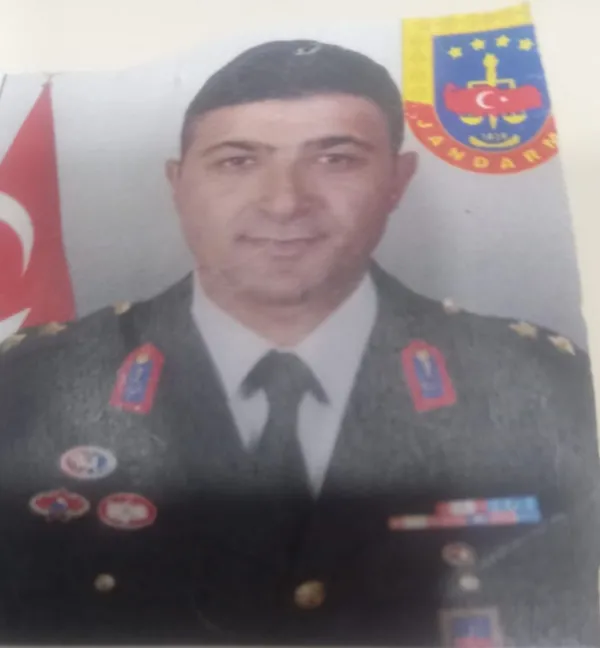 ilce-jandarma-komutani-silah-kazasinda-hayatini-kaybetti-1765036116148.jpg