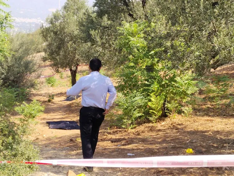 İzmir’deki baba katliamında çarpıcı detaylar! Meğer Hiranur yaralı halde kaçmış ve…