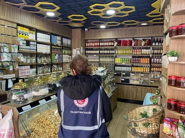 tuncelide-mart-ayinda-2-bin-445-urun-denetlendi-1774969347283.jpg