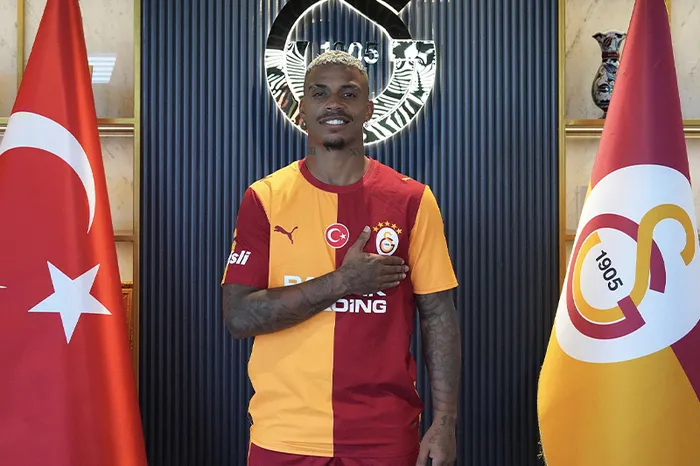 mario-leminadan-imza-sonrasi-ilk-aciklama-1784651805829.jpg