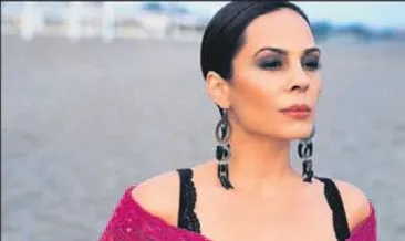 Demet Sağıroğlu 90’lara götürecek