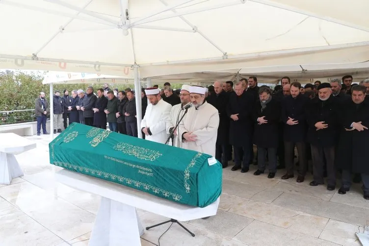 Cumhurbaşkanı Erdoğan İstanbul’da cenazeye katıldı: En son Konya’daki toplantıda beraberdik