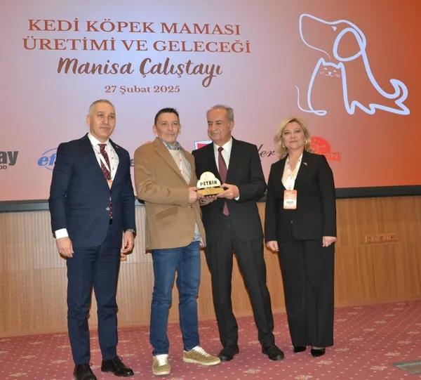 kedi-kopek-mamasi-sektorunun-gelecegini-sekillendirecek-calistay-1740664087982.jpg