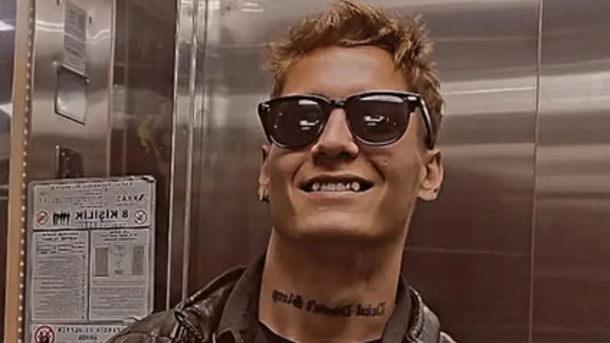 Antalya’da baba vahşeti: Oğlunu defalarca bıçakladı! Antalya’da baba vahşeti: Oğlunu defalarca bıçakladı!