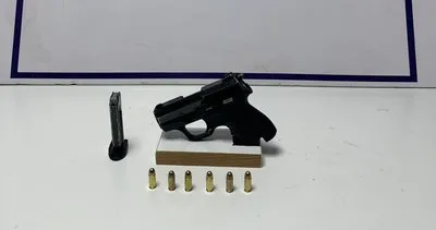 Ayvalık’ta polis 25 yıl hapis cezası olan firariyi kurye kılığına girerek yakaladı #balikesir