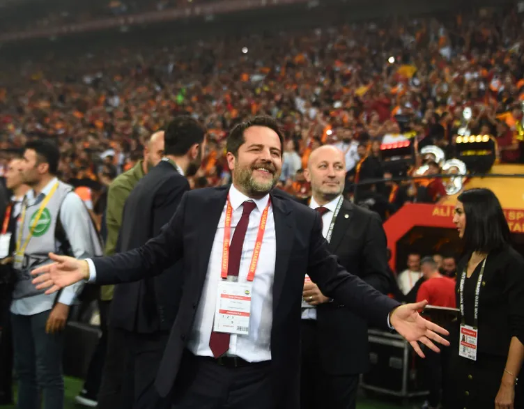 Son dakika Galatasaray haberleri: Galatasaray 22 milyonluk dünya yıldızını bedavaya alıyor! Leandro Paredes derken taraftarı çılgına çevirecek isim geliyor…